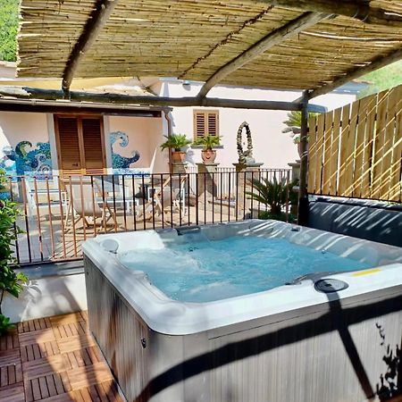 Domus Ars Home & Spa มัสซาลูเบรนเซ ภายนอก รูปภาพ